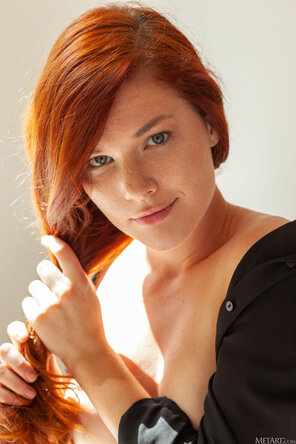 foto amatoriale metart_on-fire_mia-sollis_high_0014