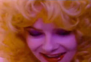 amateur photo Angel Buns 1981_0.23.18.00