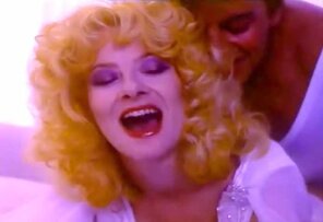 amateur photo Angel Buns 1981_0.24.24.00