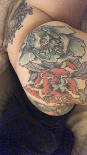 amateur pic Gotta show off my tattoos somehow.