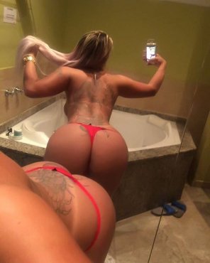Ass in mirror