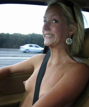 amateur pic Cruising naked and embarrassed on the road