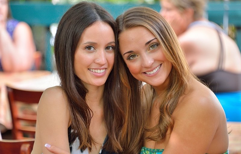 amateur photo 1000083787