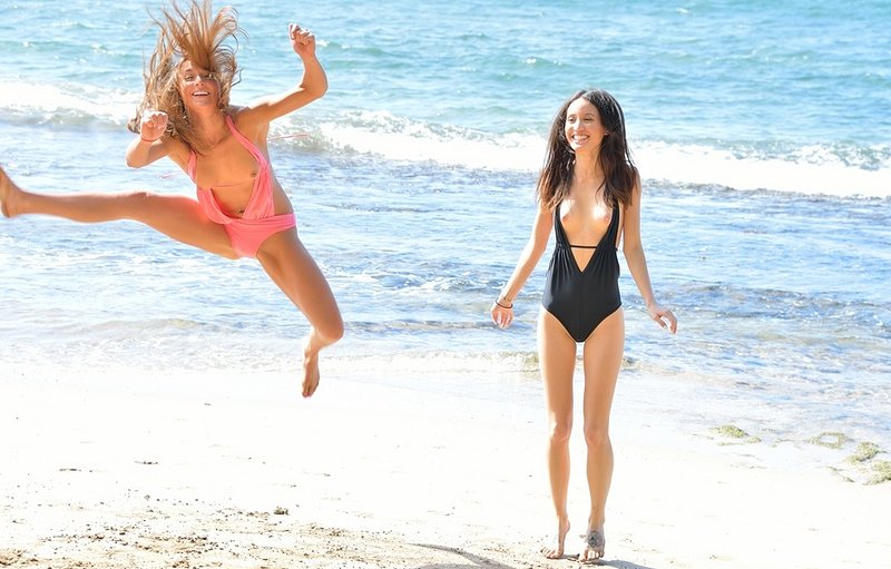 amateur photo 1000083766