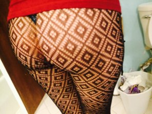 How do you guys like my tights?