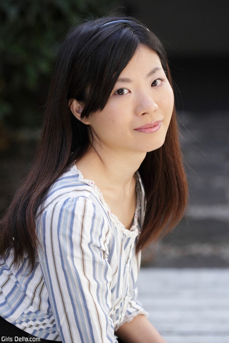 amateur photo Girls Delta-Maki Konishi-025