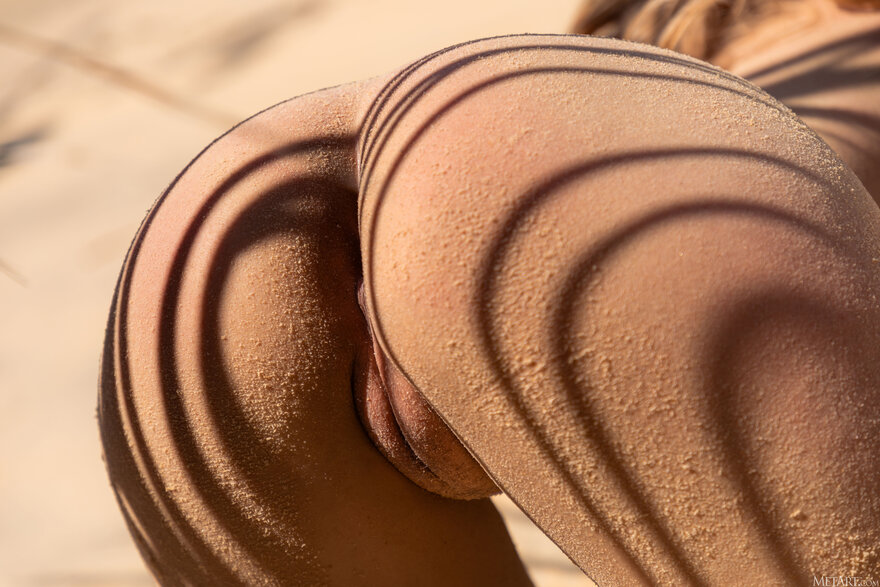 MetArt_Glamour-Girl_Danny_high_0109