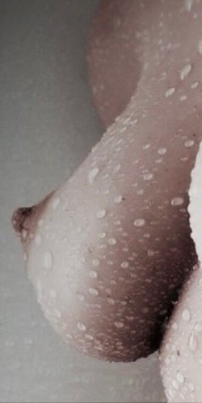 foto amateur One and wet