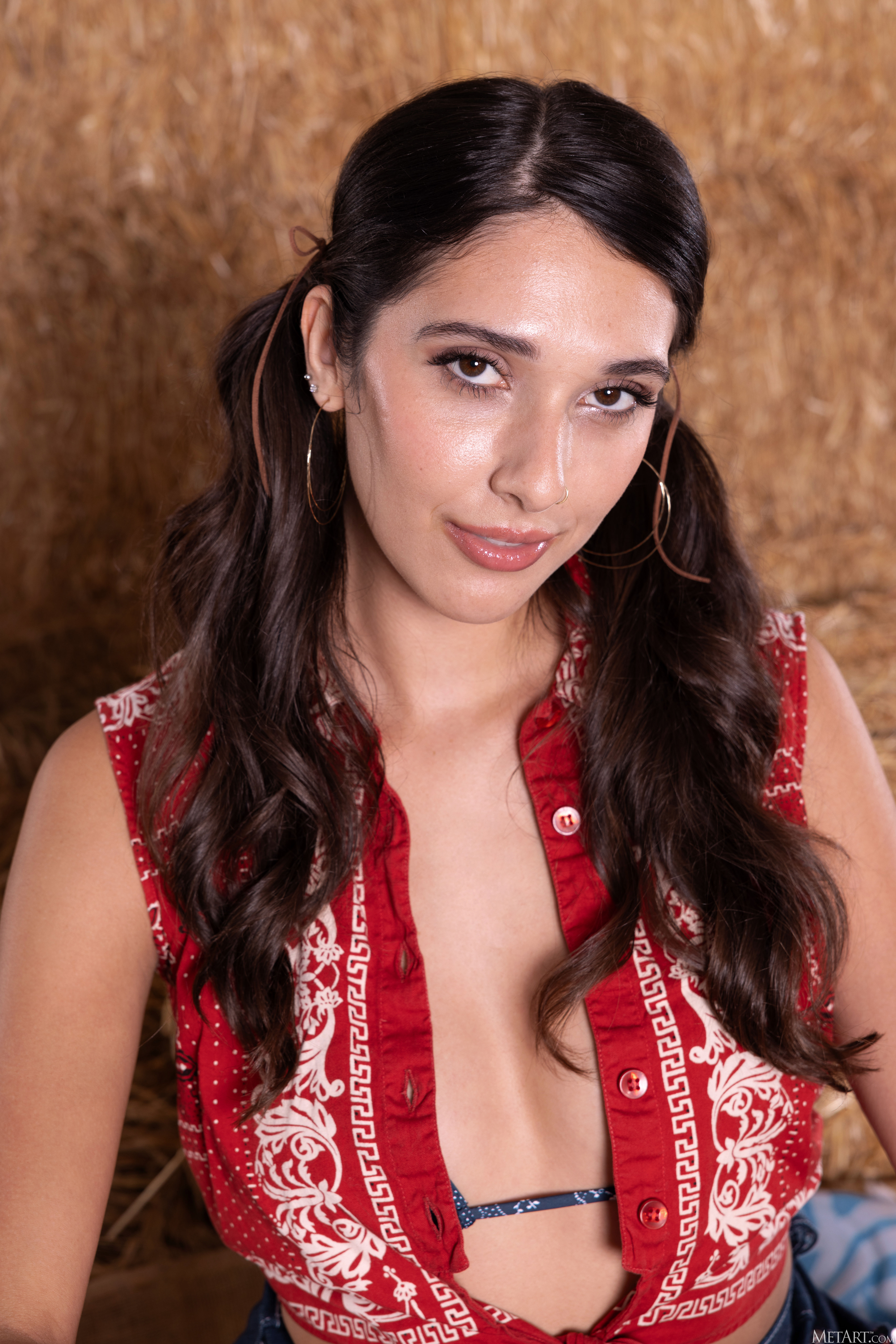 amateur photo metart_presenting-aria-sloane-1_aria-sloane_high_0012