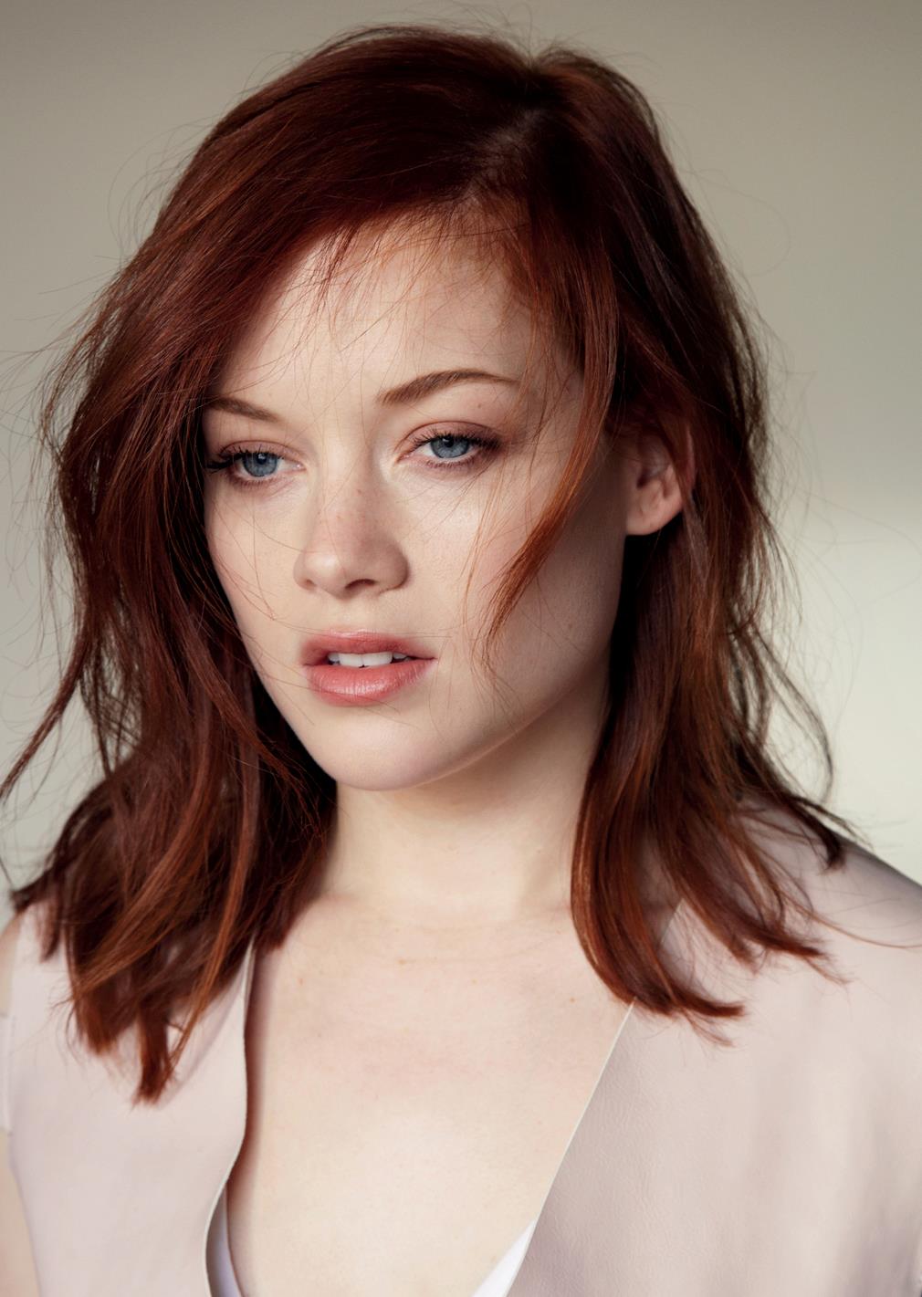 Jane levy tits