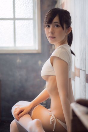 zdjęcie amatorskie Gravure idol Japanese idol Beauty Leg Sitting 