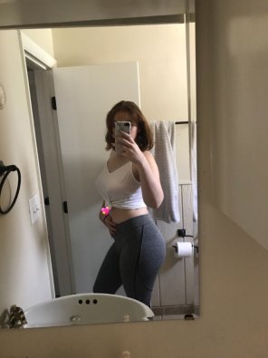 amateur-Foto What do you think of my lounge clothes?
