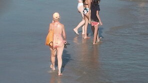 zdjęcie amatorskie 2020 Beach girls pictures(66)