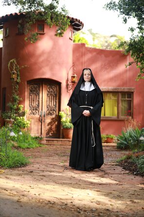 アマチュア写真 polo_7474 - SweetheartVideo Charlotte Stokely - Confessions Of A Sinful Nun - 00021-002