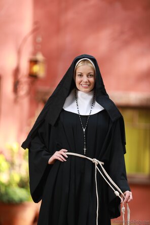 アマチュア写真 polo_7474 - SweetheartVideo Charlotte Stokely - Confessions Of A Sinful Nun - 00121-012