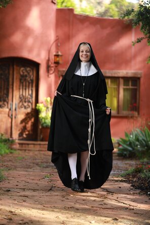 amateur photo polo_7474 - SweetheartVideo Charlotte Stokely - Confessions Of A Sinful Nun - 00621-062