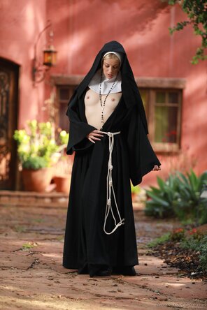 アマチュア写真 polo_7474 - SweetheartVideo Charlotte Stokely - Confessions Of A Sinful Nun - 01741-174