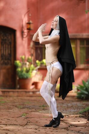 photo amateur polo_7474 - SweetheartVideo Charlotte Stokely - Confessions Of A Sinful Nun - 02411-242