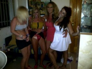 amateur pic Girls Holiday