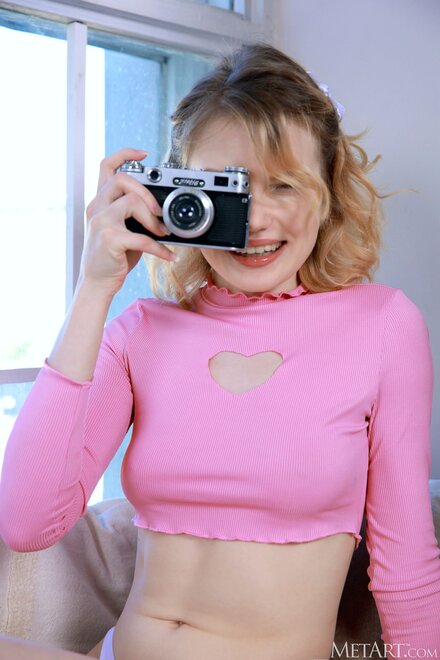 MetArt_Perfect-Pose_Florens_medium_0013