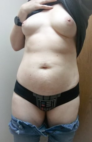amateur pic Lovin' the dark side today. [F]