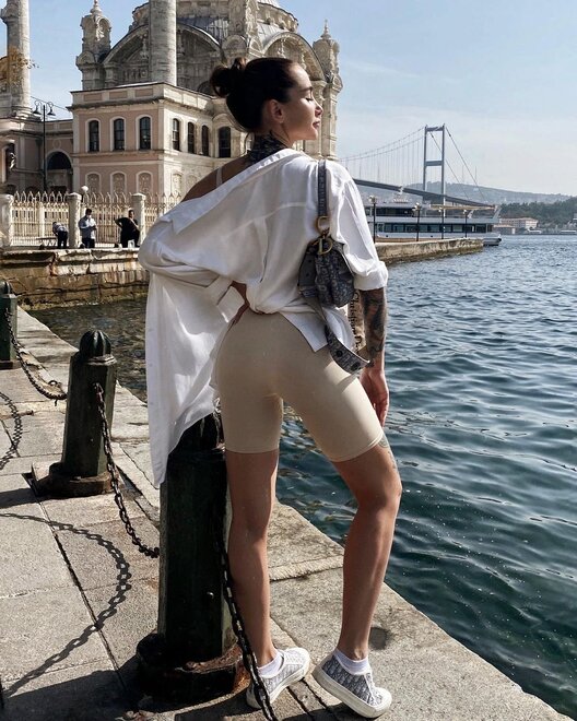 1208982003627766881092326192222346295091095n