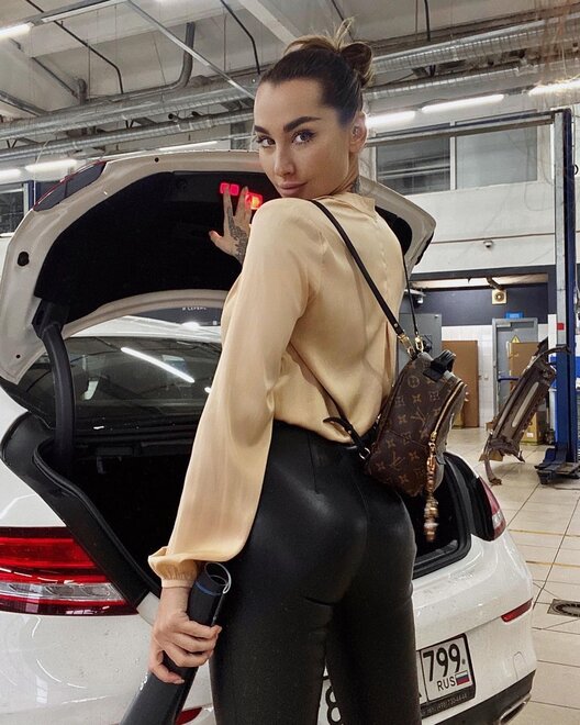 1241913062081936540391241435674030121006430n