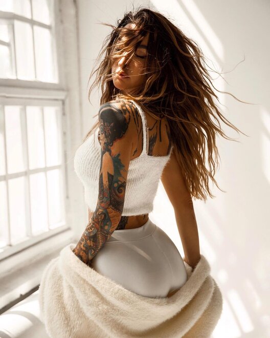 1259963813869910658321929180998855870481360n