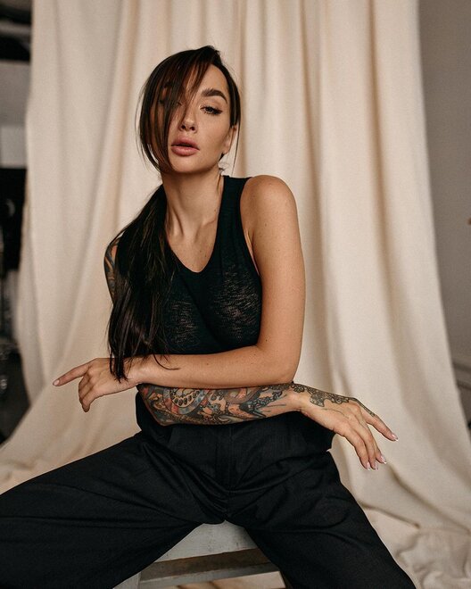 1304339152128304602932092223040761814483621n