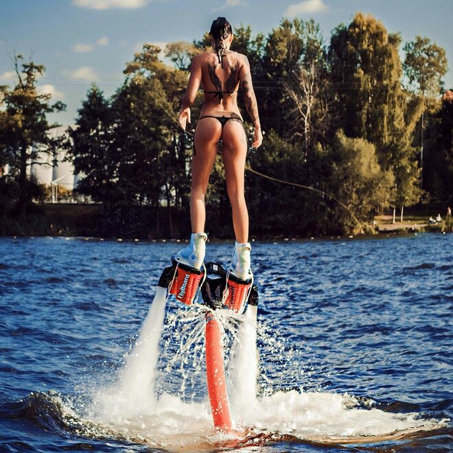 400649954084429496856145386416621621346304n