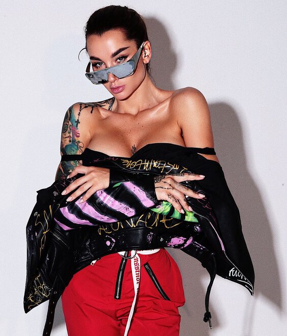 40090384287953525142402632308074614358016n