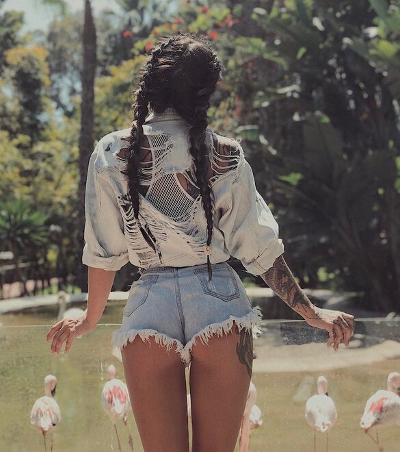 4011544319427602057845667074940502457450496n