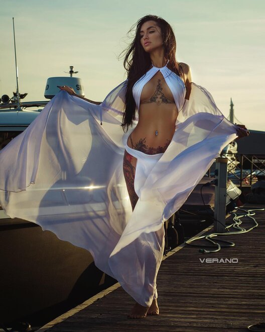 404773692430886696881446403711670429941760n