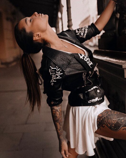 671483771784093531788677395403847722360792n