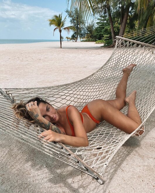 8521361878655763850514547456166937882447n