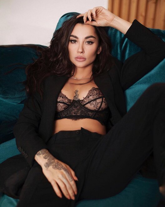 894634471376657276456513339008756653551539n