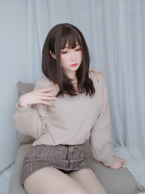 Baiyin811 (白银81) - 甜美后辈日常篇 (29)