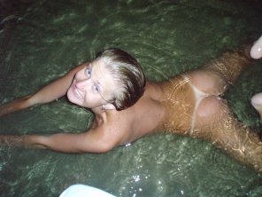 amateur pic Night time skinny dipping.