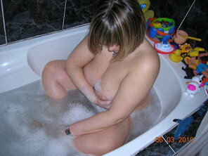 zdjęcie amatorskie RA's web Bath Girls 220000