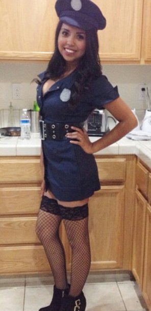 zdjęcie amatorskie Latina cops may be my new fetish