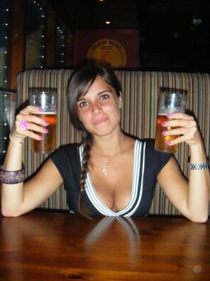 foto amateur Busty Slut Flavia Di Napoli (42)