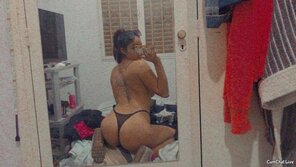 foto amateur hccdbOz65zt9V59L-LW7VHspPrXO-WF-pHFDWST16YA