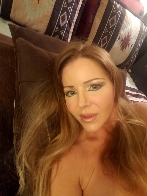 Amber Michaels 2017-10-26-4507803