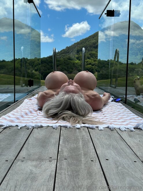 How’s the view_ 🐨💋😈_1_3f9c