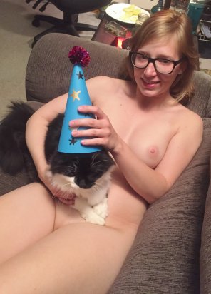 zdjęcie amatorskie [F24] My Pussy Is Ready To Party :D