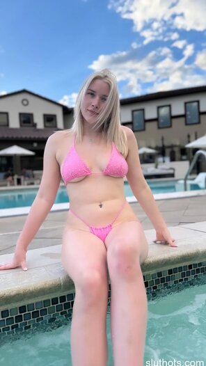 amateur photo 4c5g622locgd1