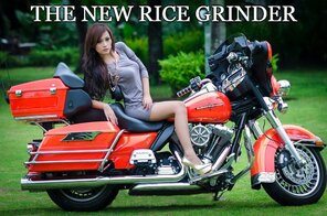 rice_grinder_babe