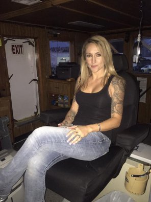 amateurfoto Tattoo sleeves and "fuck me" eyes