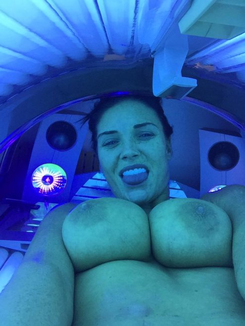 Emma Leigh Tanning Bed