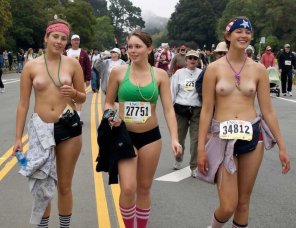 amateur pic Happy girls cooling off after a long hot race